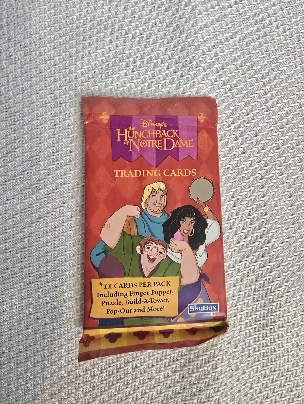 🚨3/30% OFF🚨 Hunchback Of Notre Dame Trading Cards